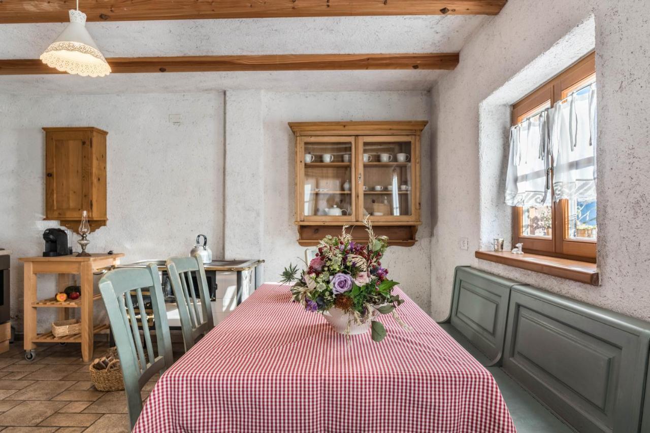 Baita Al Rossat Sant'Orsola Bagian luar foto